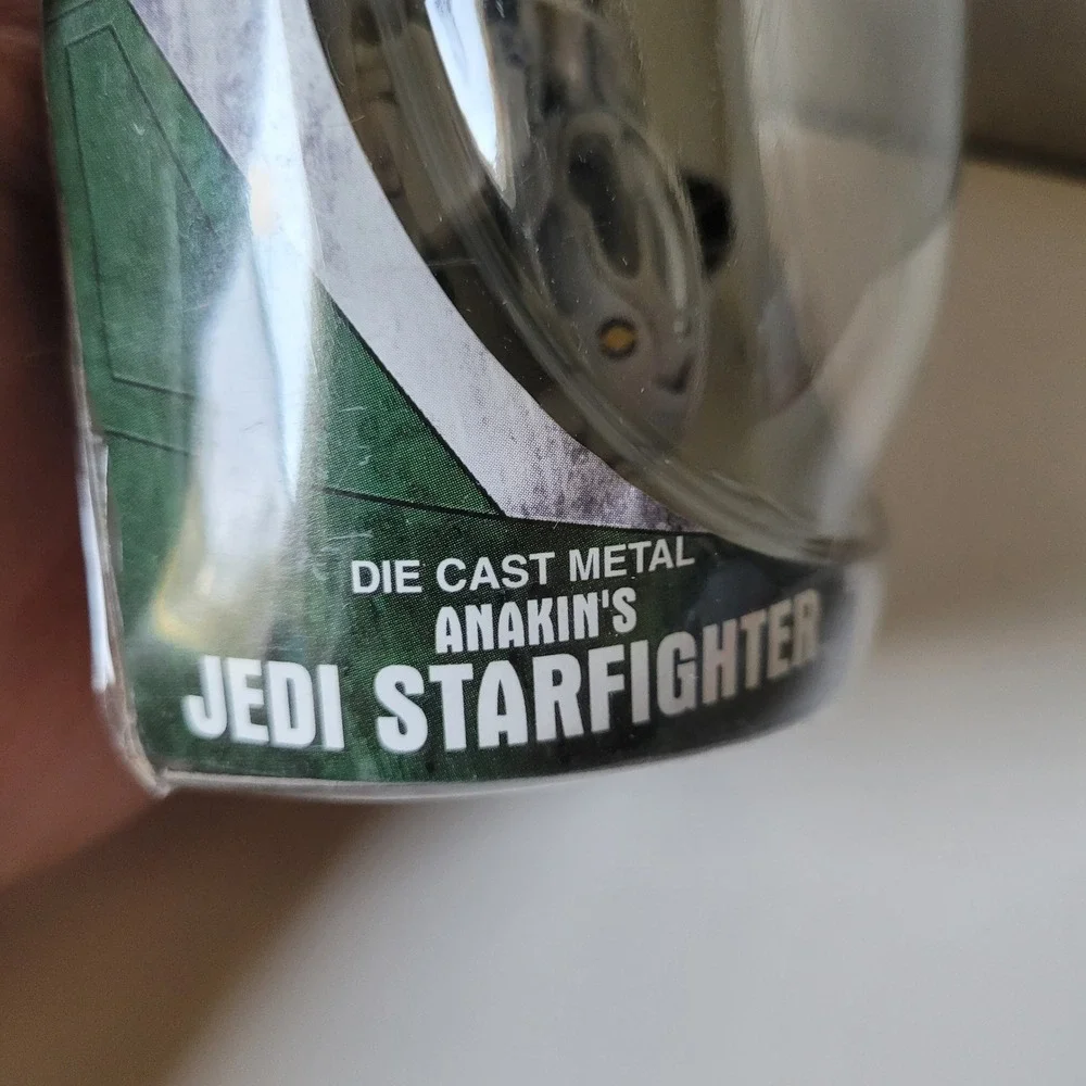Hasbro Star Wars Titanium Series Die-Cast Anakins Jedi Starfighter Green New NIB